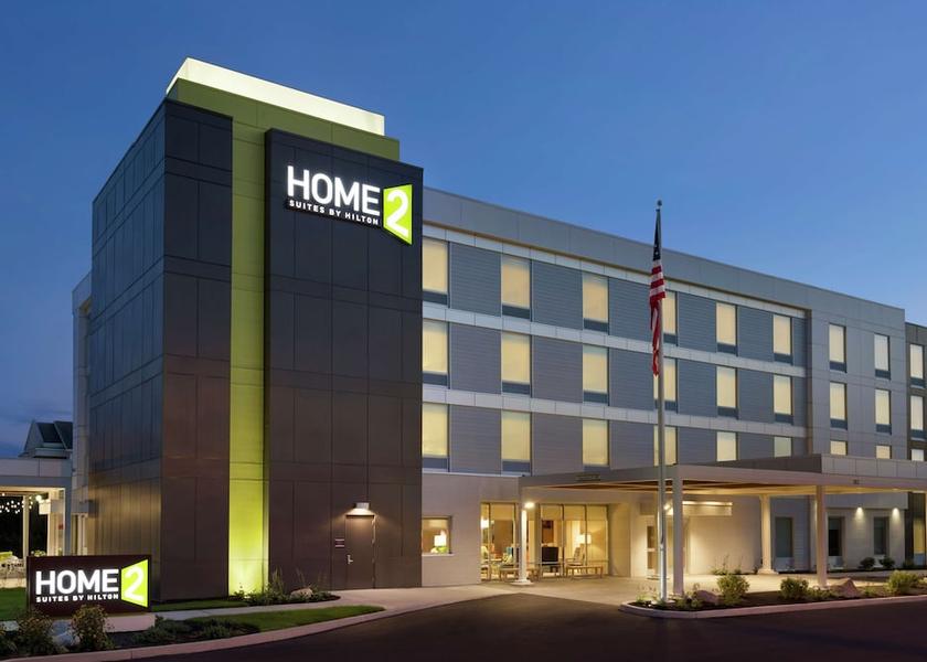 New York Malta Exterior Detail