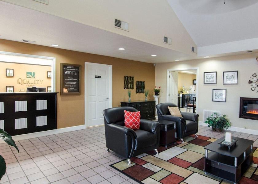 Georgia Hartwell Lobby