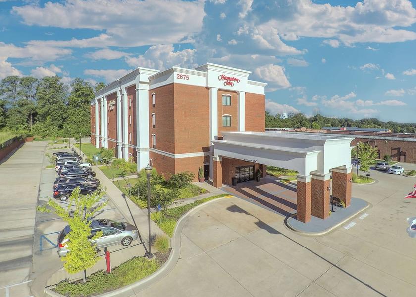 Mississippi Hernando Exterior Detail