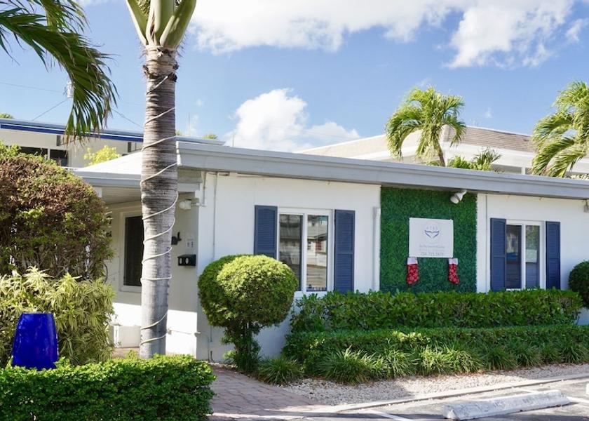 Florida Lauderdale-by-the-Sea Front of property