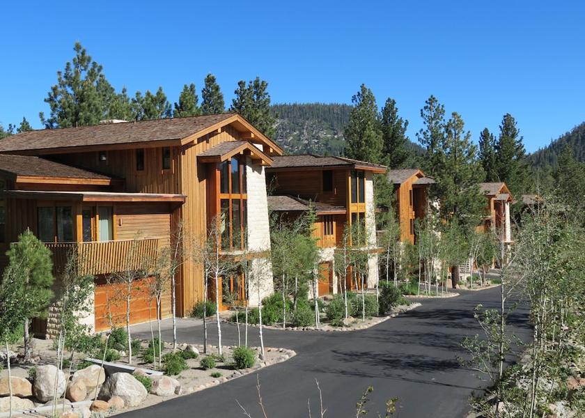 California Mammoth Lakes Property Grounds