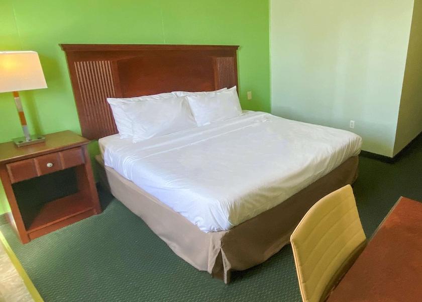 Florida Lake City Room