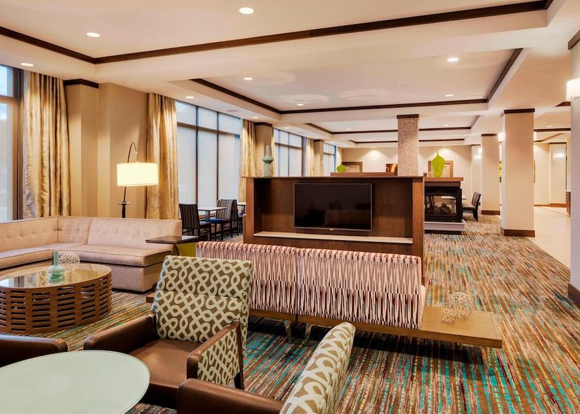 Maine Bangor Lobby