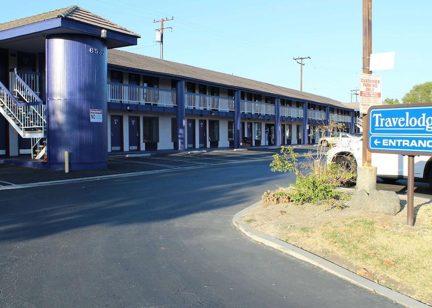 California Buena Park Exterior