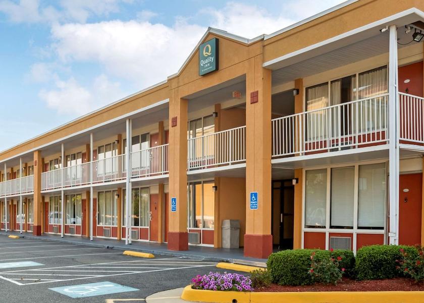 Virginia Fredericksburg Exterior Detail