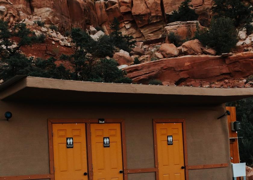 Utah Hildale Bathroom