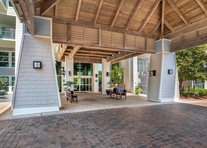Florida Miramar Beach Exterior Detail