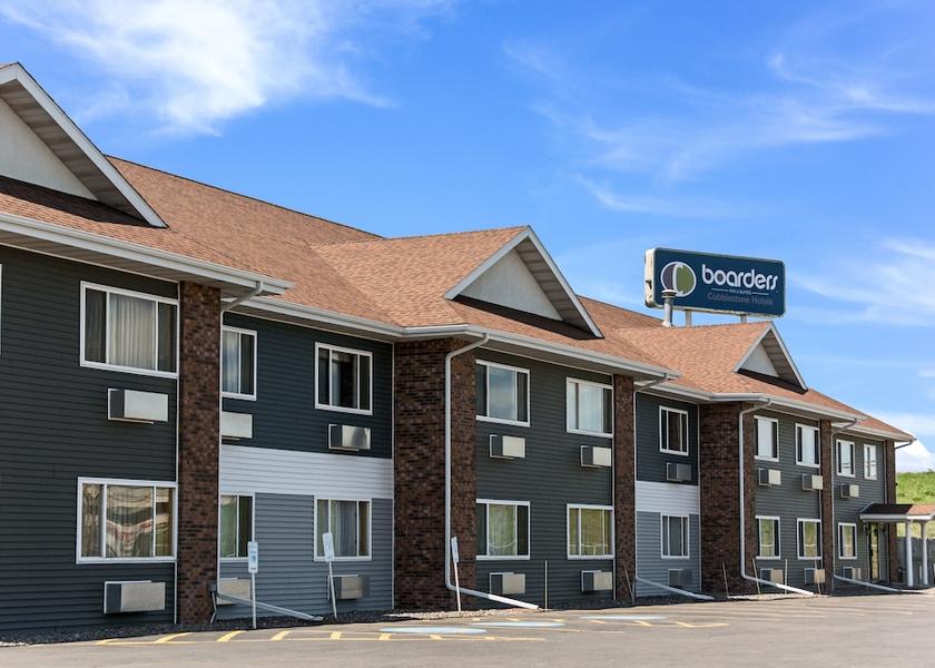 Minnesota Superior Exterior Detail