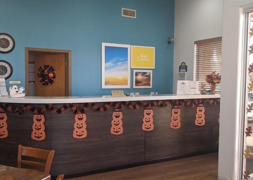 Nevada Bullhead City Lobby