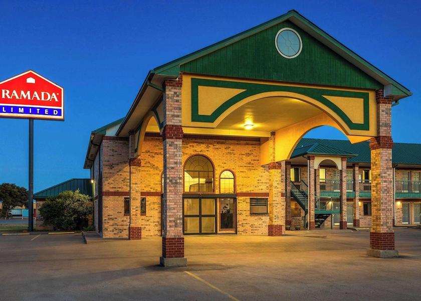 Texas San Angelo Exterior Detail