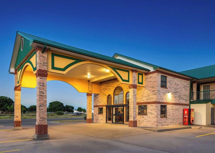 Texas San Angelo Exterior Detail