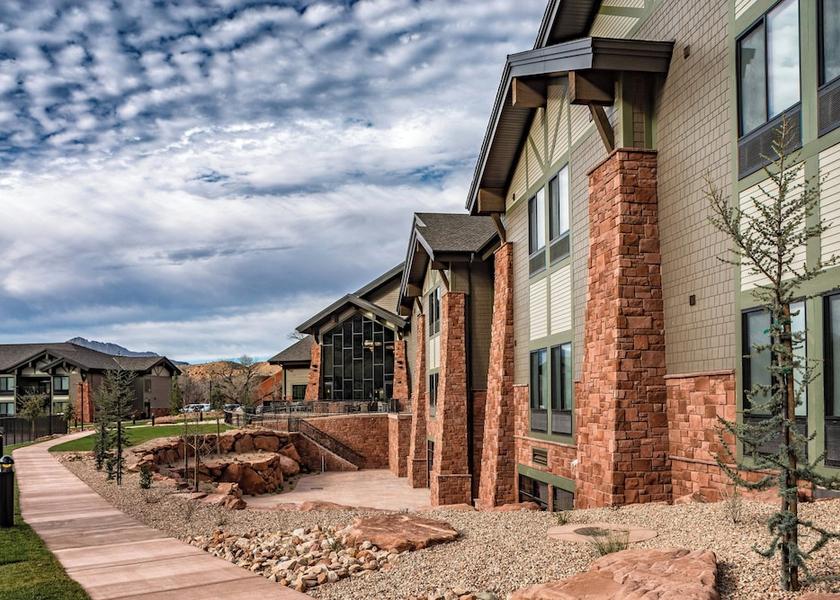 Utah Springdale Meeting Room