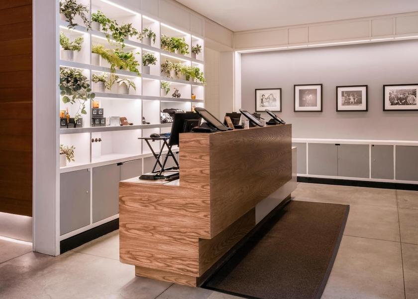 New York New York Lobby