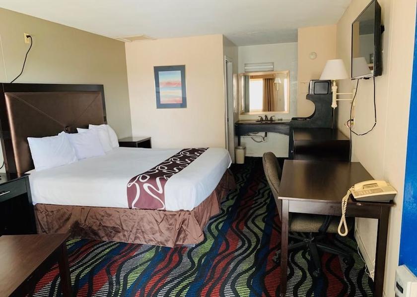 Nebraska Elm Creek Room