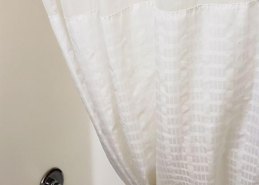 Arizona Kingman Bathroom