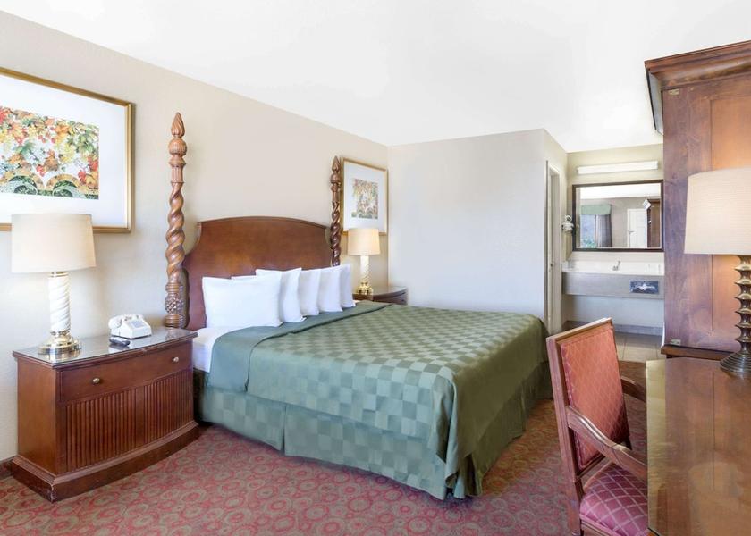 Arizona Kingman Room