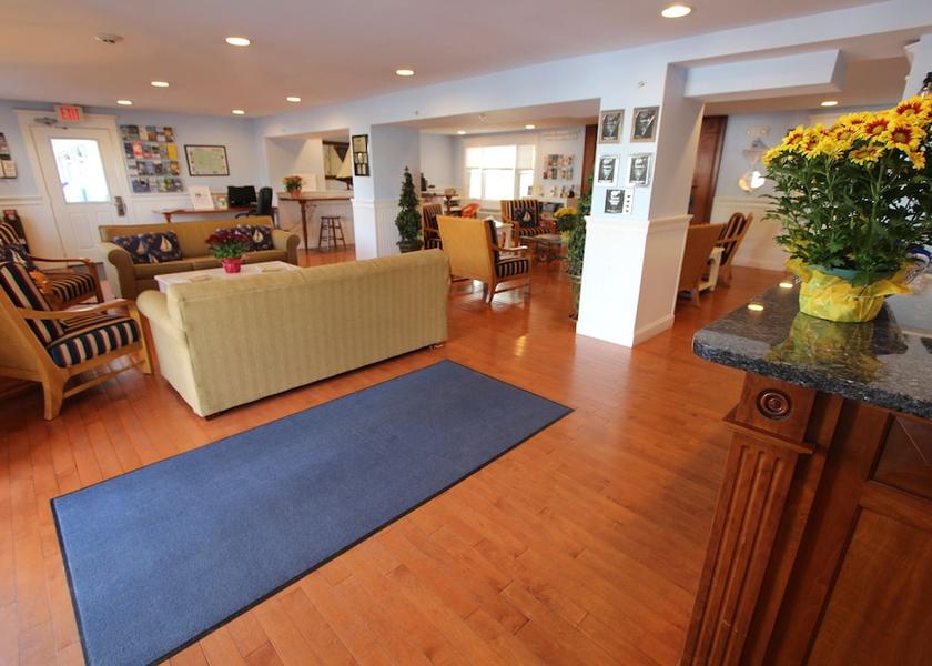 Massachusetts Dennis Port Lobby