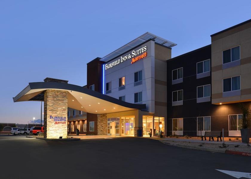 California Woodland Facade