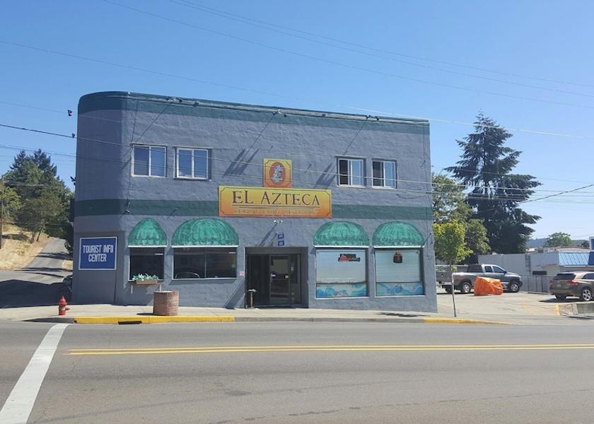 Oregon myrtle creek Facade