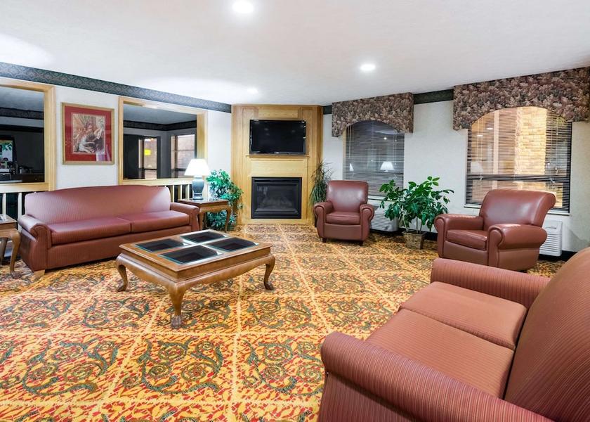 Ohio Strasburg Lobby