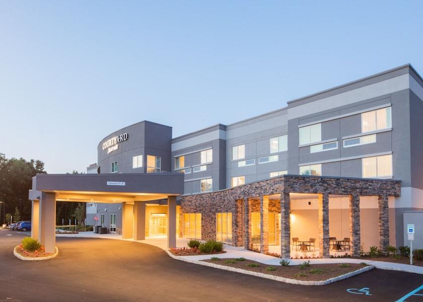 New Jersey Wayne Facade