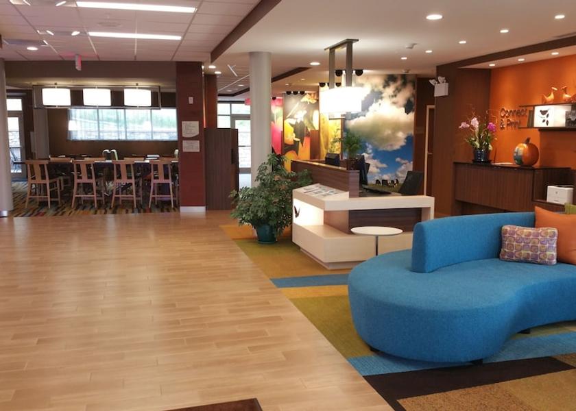 Wisconsin Eau Claire Lobby