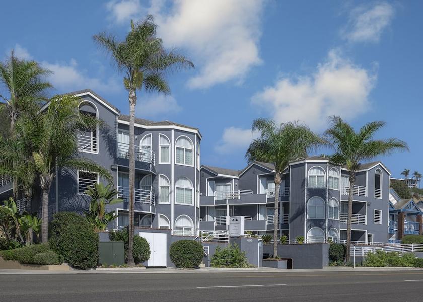 California Dana Point Facade