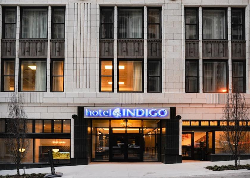 Missouri Kansas City Exterior Detail