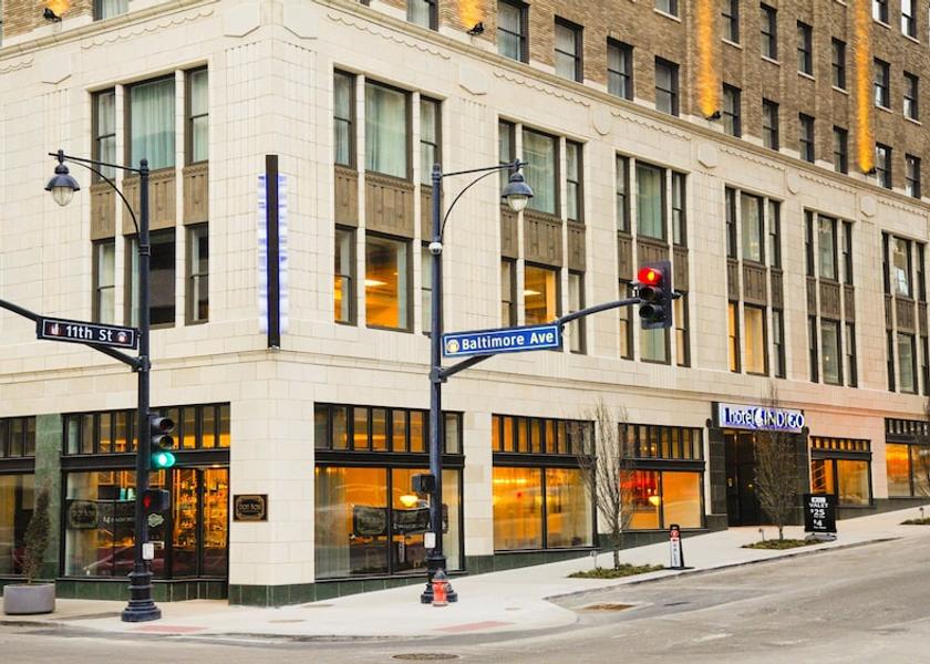 Missouri Kansas City Exterior Detail