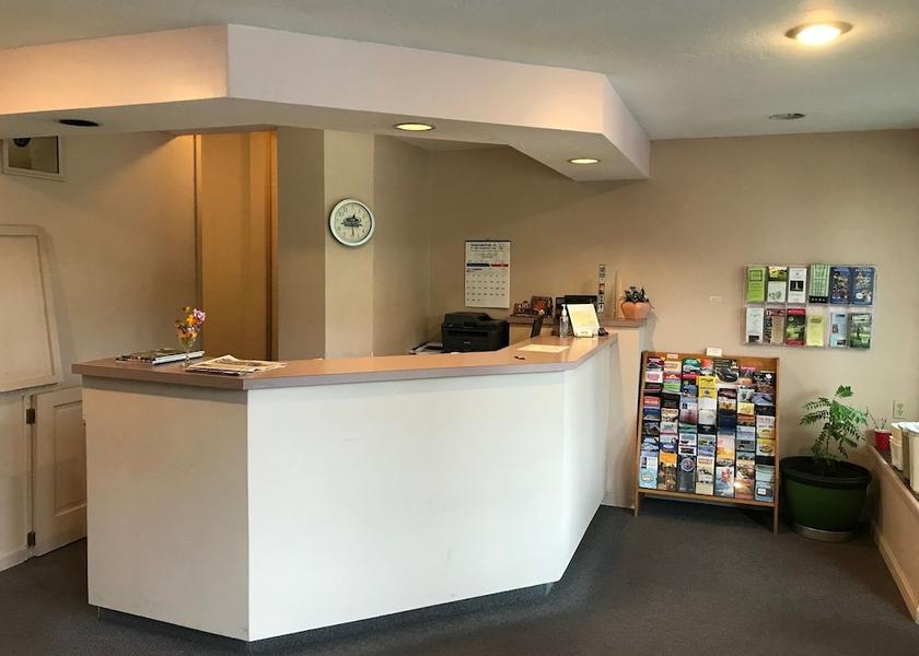 Massachusetts Fiskdale Reception