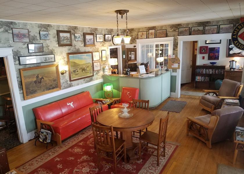 Montana Terry Lobby