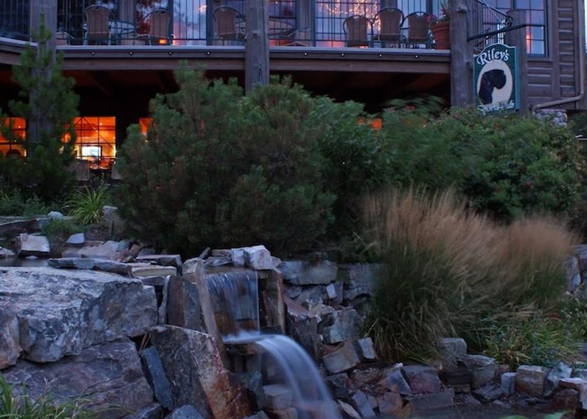 Montana Bigfork Outdoor Dining