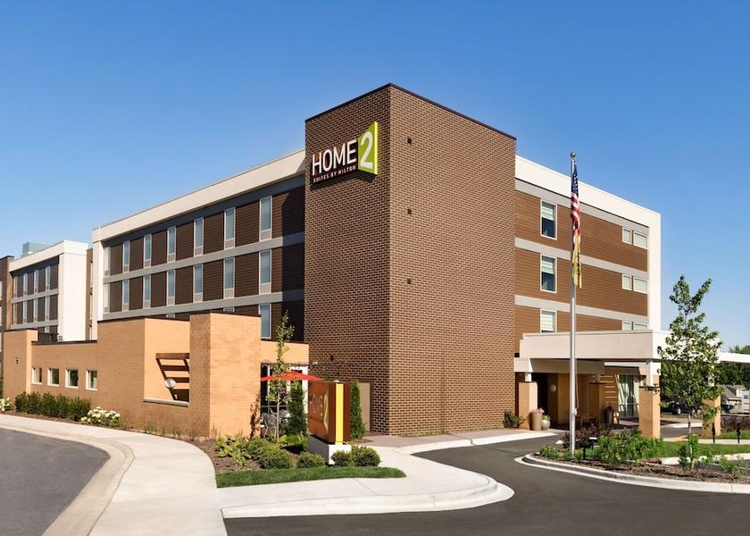 Wisconsin Menomonee Falls Exterior Detail