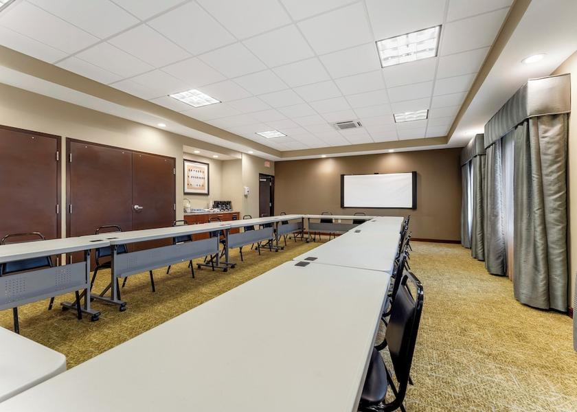 Pennsylvania Warrendale Meeting Room