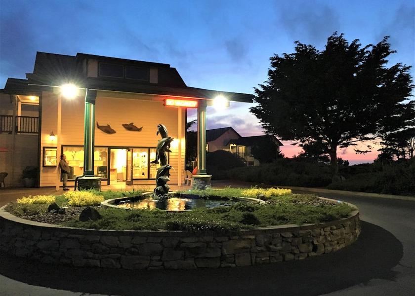 California Fort Bragg Facade