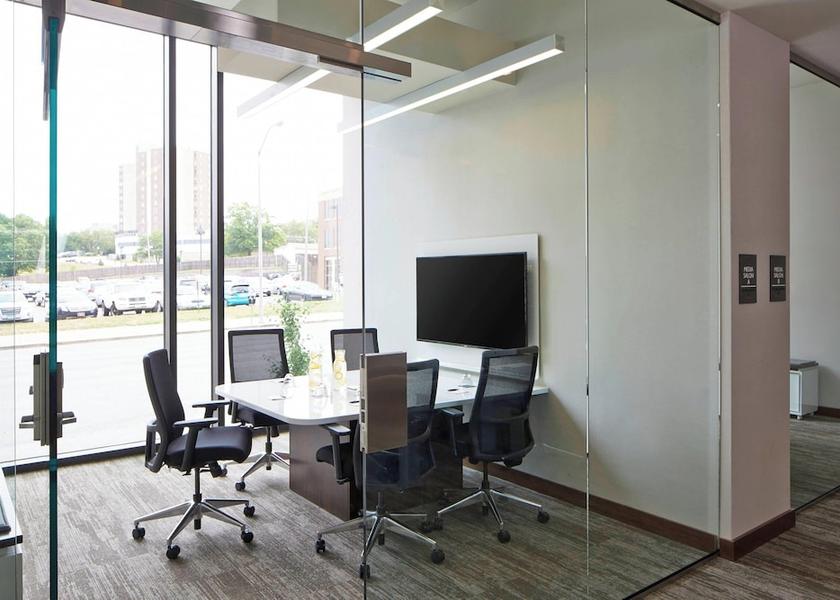 Iowa Des Moines Amenity