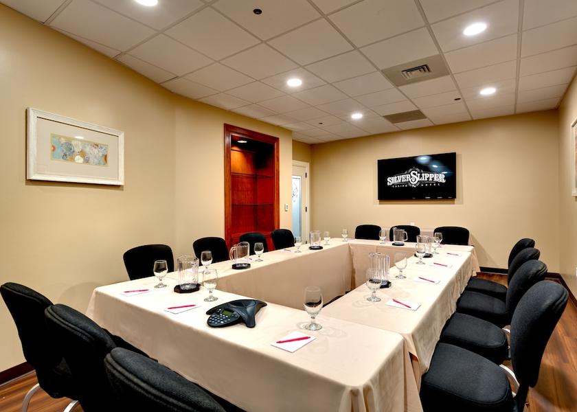 Mississippi Bay St Louis Meeting Room