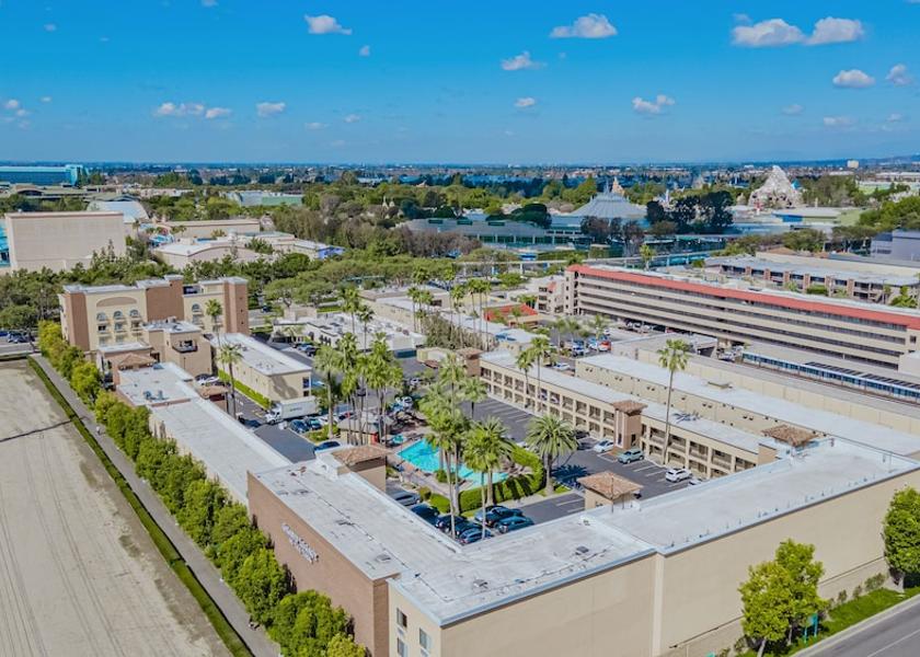 California Anaheim Exterior