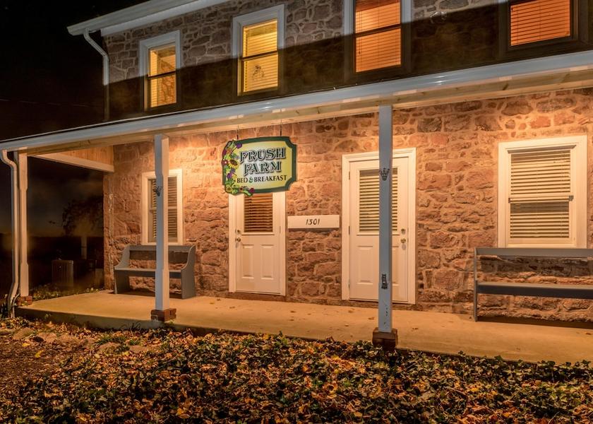 Pennsylvania Reinholds Facade