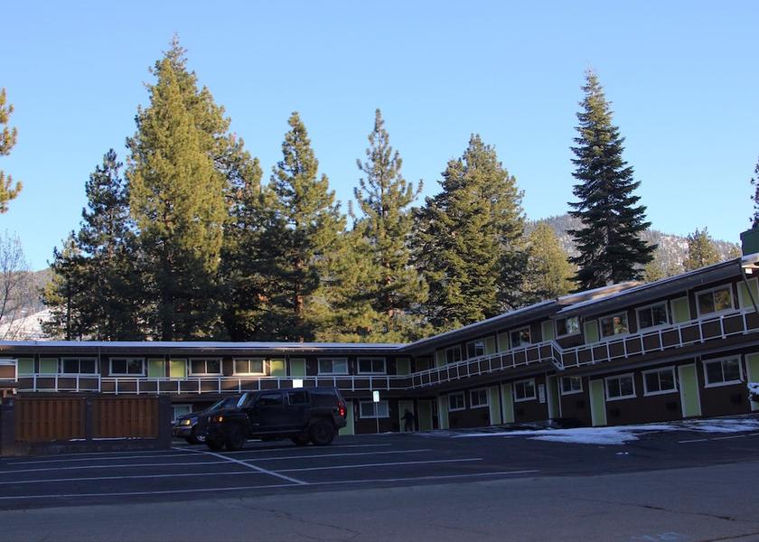 California South Lake Tahoe Facade