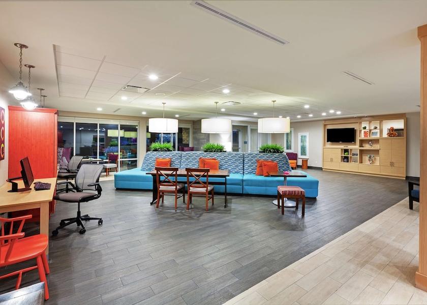 Louisiana Gonzales Lobby