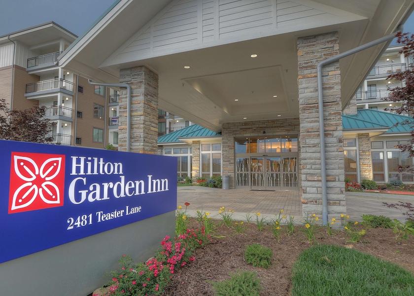 Tennessee Pigeon Forge Exterior Detail