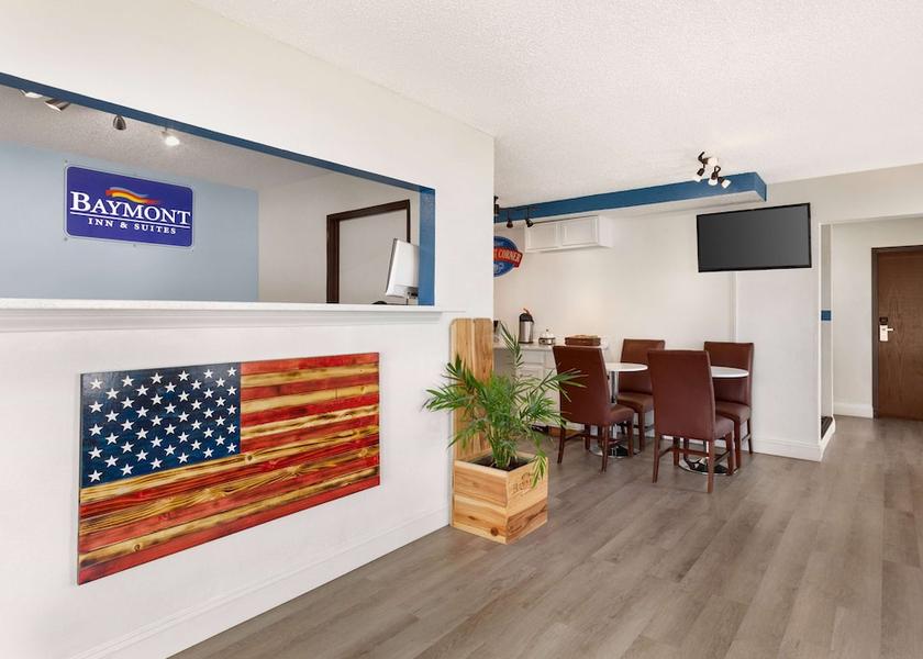 Kansas Hutchinson Reception