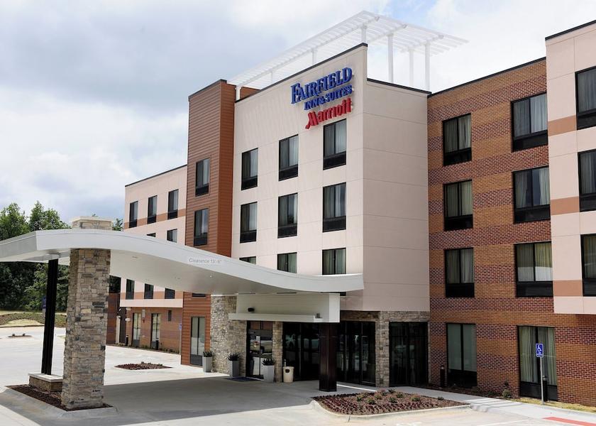 Nebraska Omaha Exterior Detail