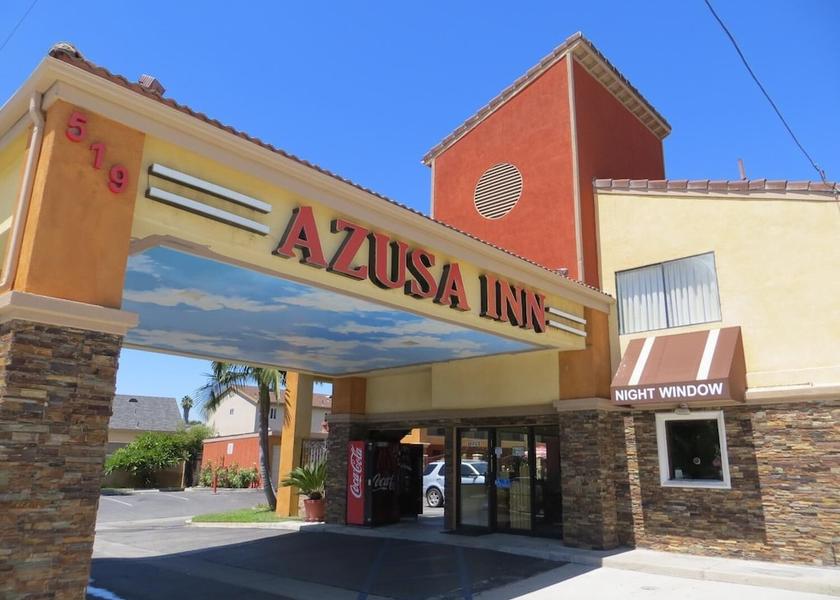 California La Puente Exterior Detail