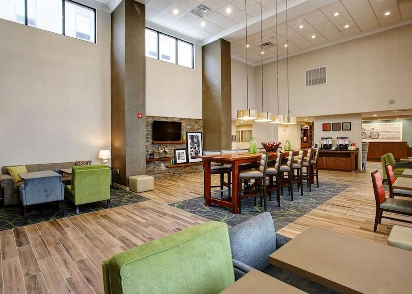 Maryland Aberdeen Lobby