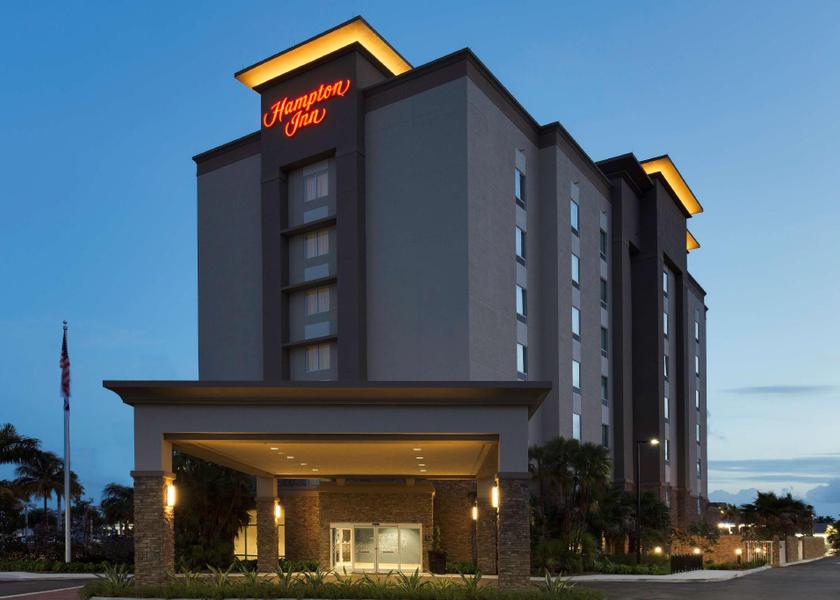 Florida Pompano Beach Hotel Exterior
