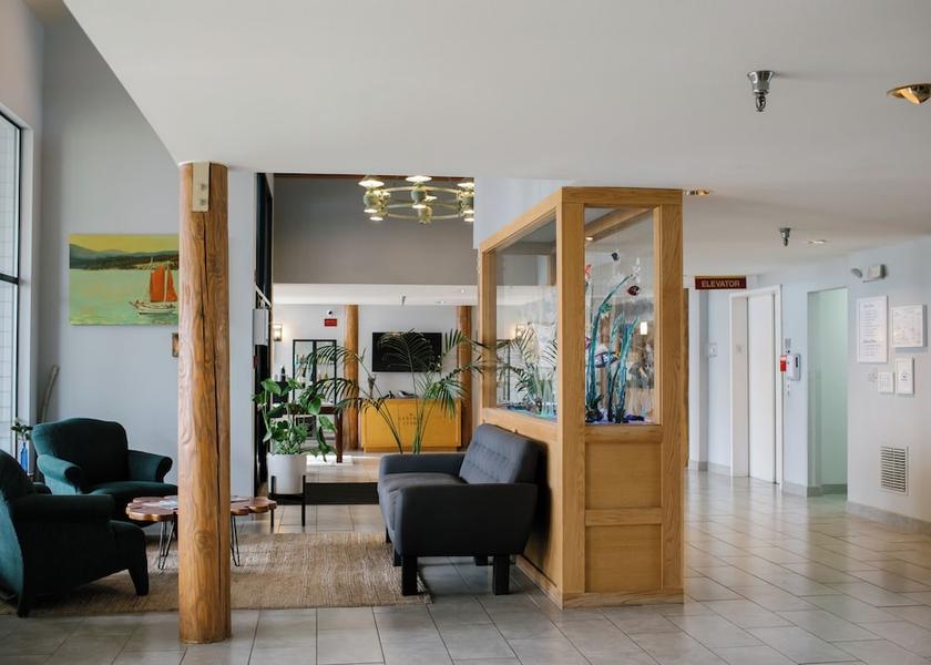 Washington Friday Harbor Lobby