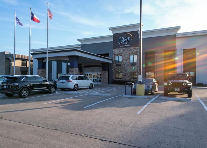 Texas Dallas Front of property