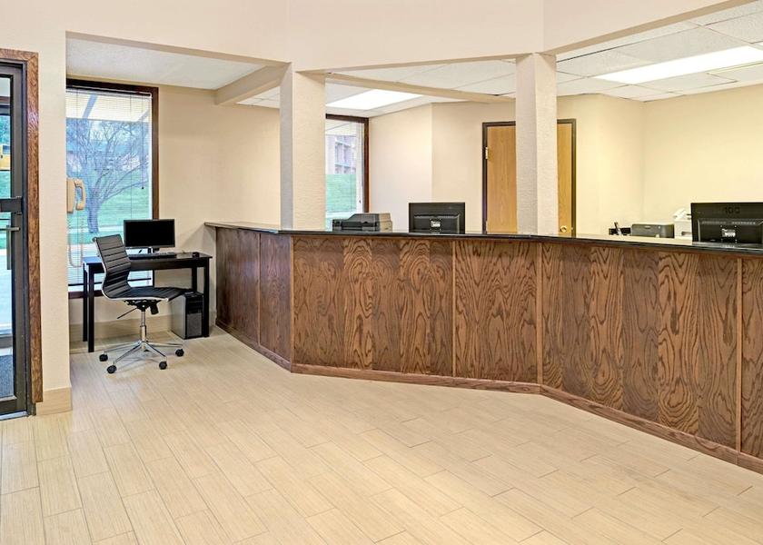 Nebraska Omaha Lobby